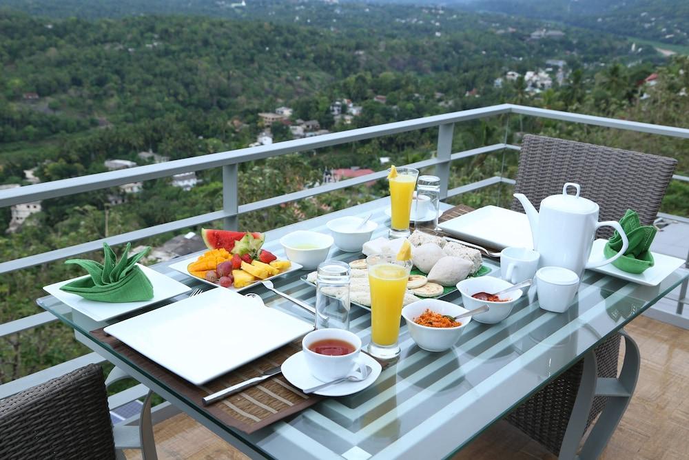 Sky Pavilion Kandy Extérieur photo