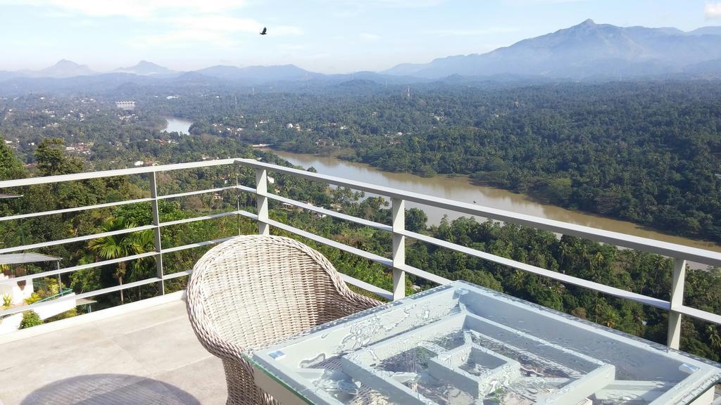 Sky Pavilion Kandy Extérieur photo